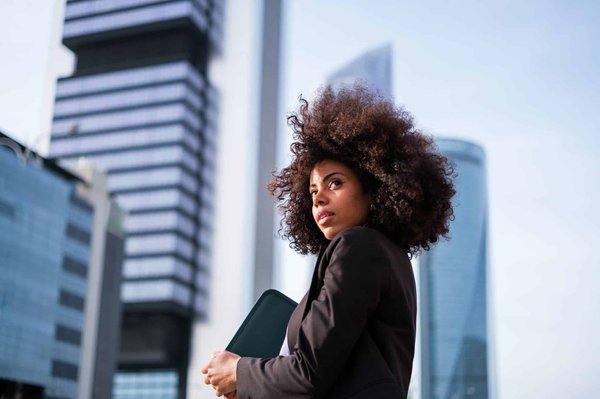 Les formations en communication qui vous rendent incontournable au travail