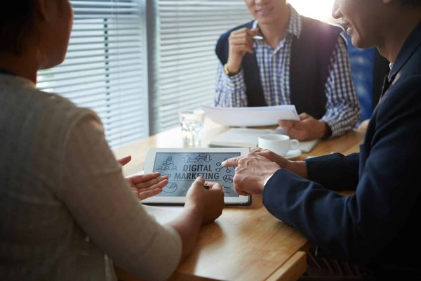 Agence marketing digitale à Bayonne : évitez ces 5 erreurs en marketing numérique